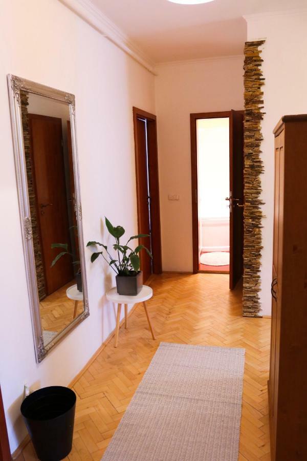 Palace Apartman - Minaret, Eger Extérieur photo